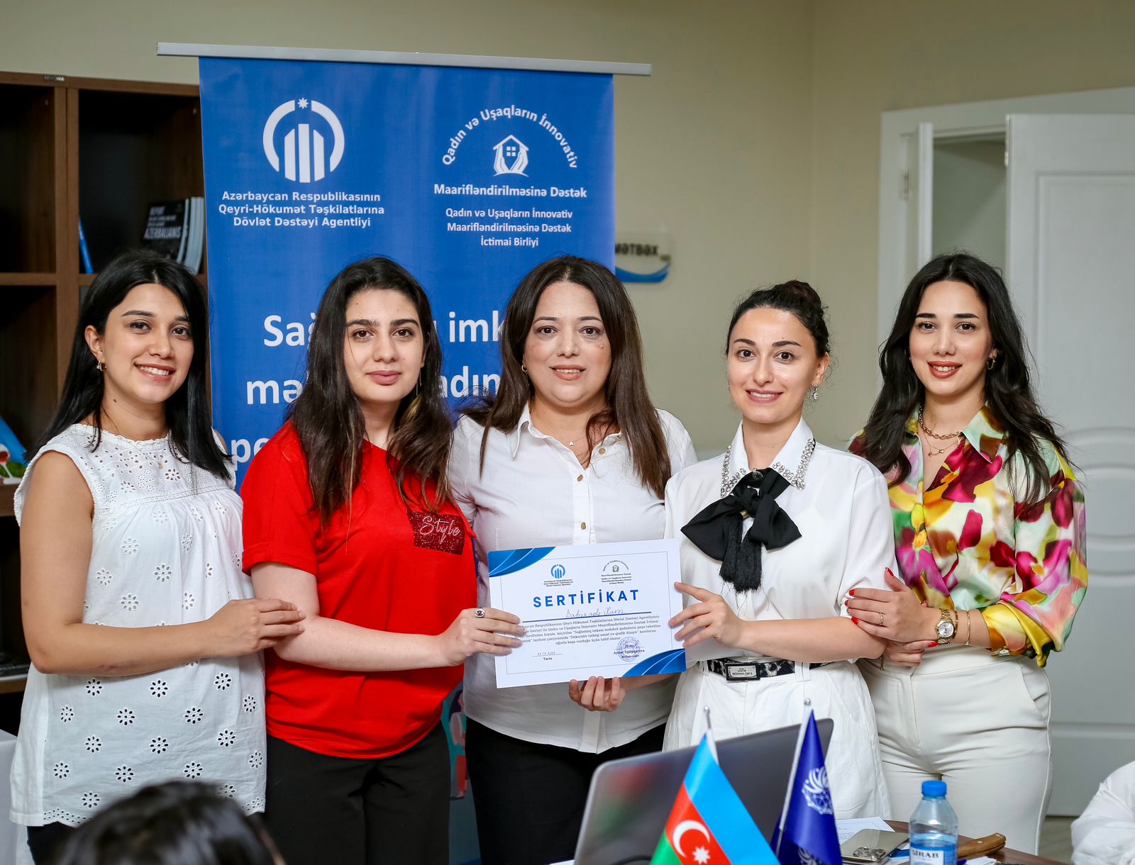 Sağlamlıq məhdudiyyətli qadınların inkişafı və peşə təhsilinə dəstək layihəsi həyata keçirilib